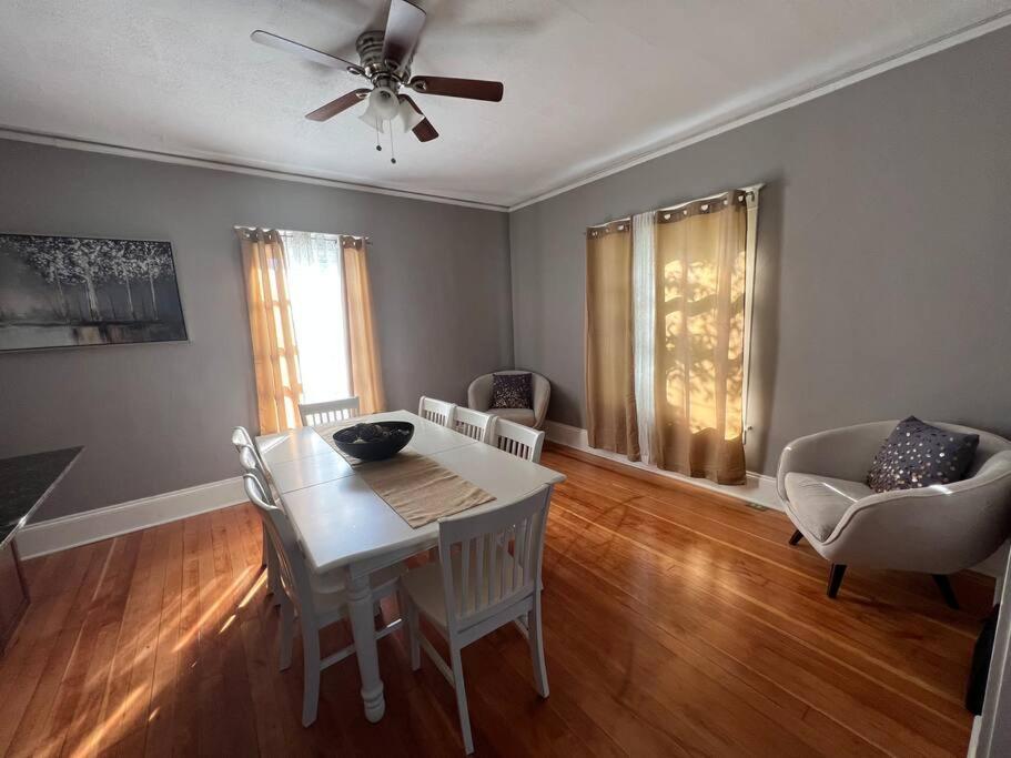 בילינגס Timelessly Restored Home - Entirely Yours To Enjoy מראה חיצוני תמונה